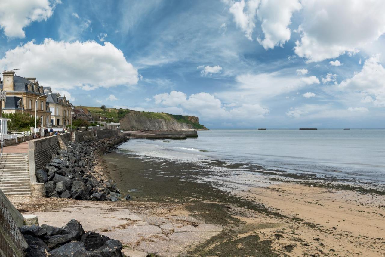 Les Volets Bleus - Duplex Proche Plage Et Centre Arromanches-les-Bains Exterior photo